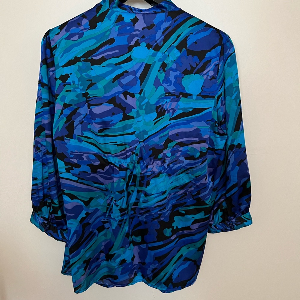 Marc Bouwer Satin Ruffled Patterned Button Down Blouse - Picture 11 of 11